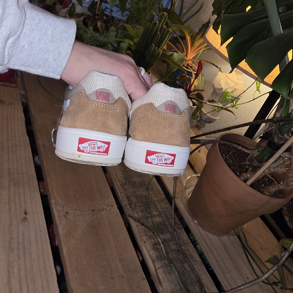 Vans Tan & White Low-Top Sneaker - Picture 3 of 4